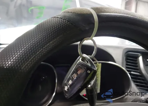 2014 Hyundai Santa Fe Sport 2.4L z USA, uszkodzony, nr VIN 5XYZUDLB8EG227387